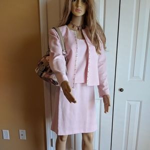 Very Girly and pretty 3 piece Petite Suit!